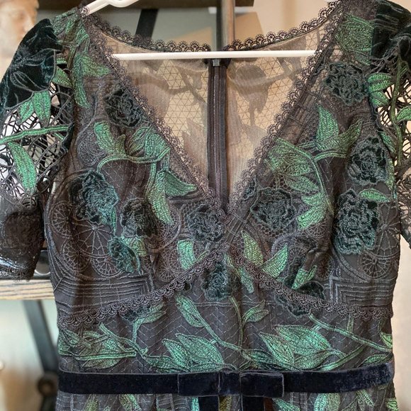 (Sold) Marchesa Notte Velvet Guipure Cocktail Dres - Picture 10 of 12